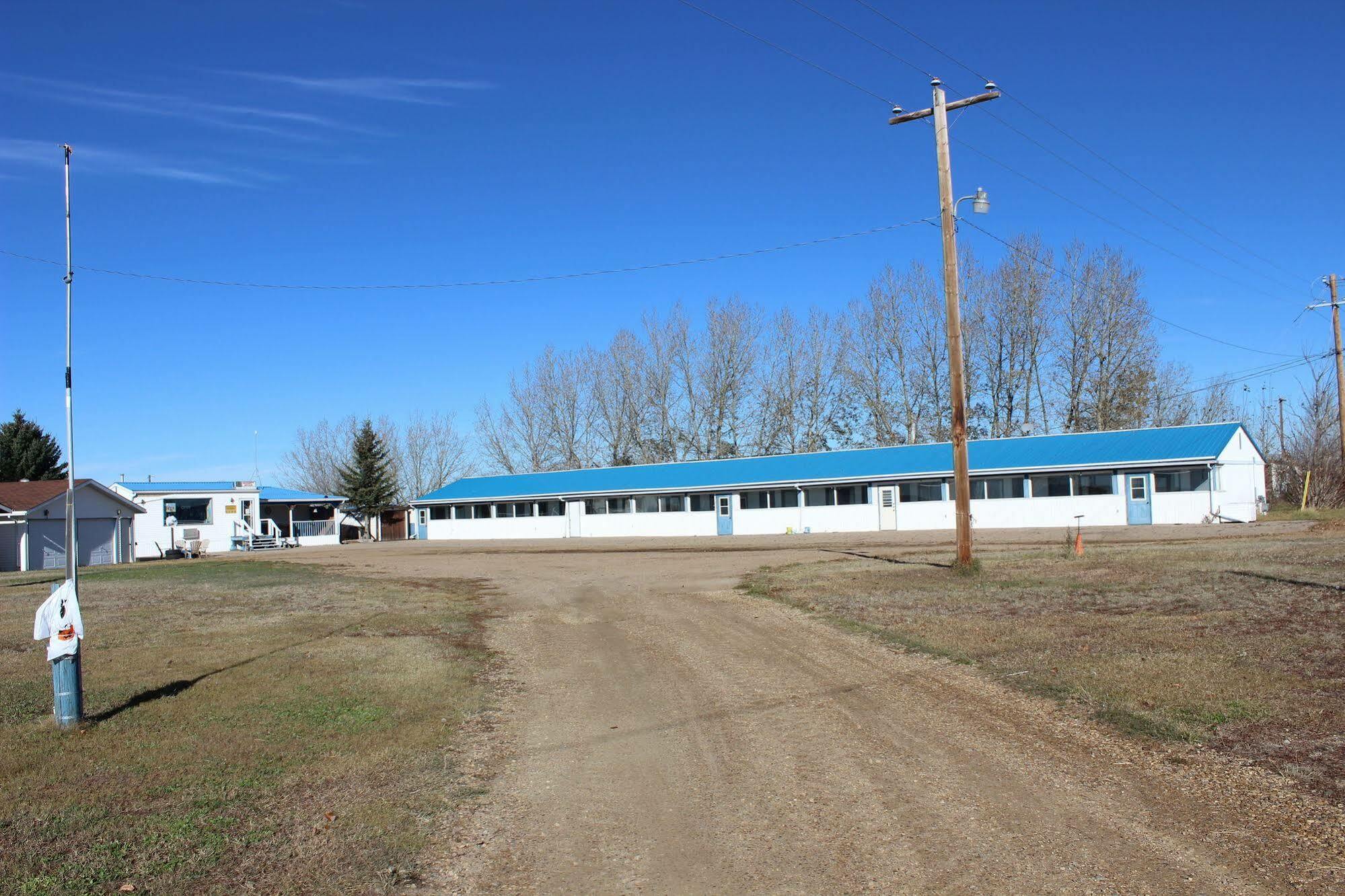 Raval Paradise Motel And Rv Park Youngstown Exterior foto