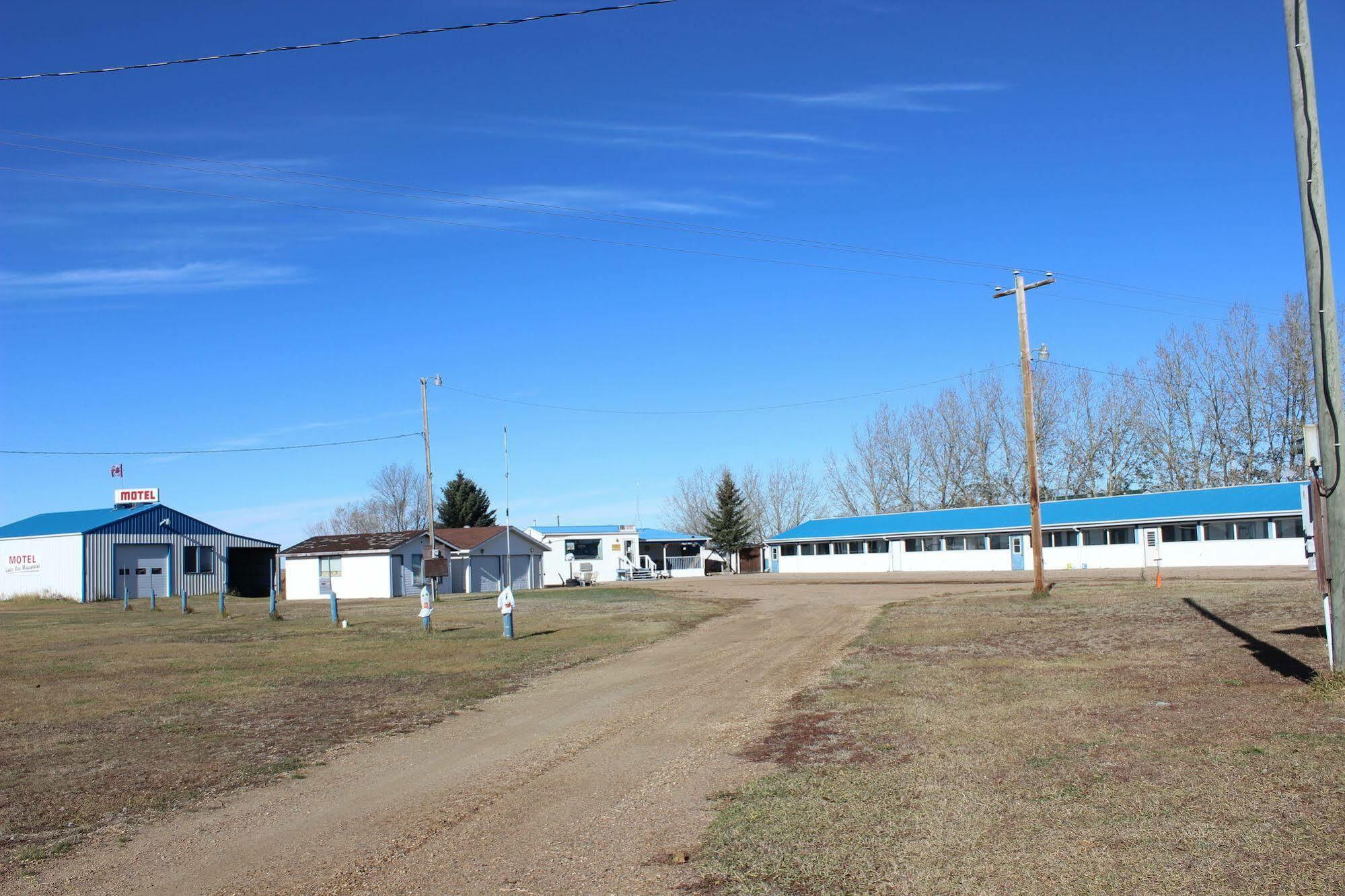Raval Paradise Motel And Rv Park Youngstown Exterior foto